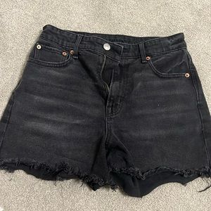 american eagle black jean shorts